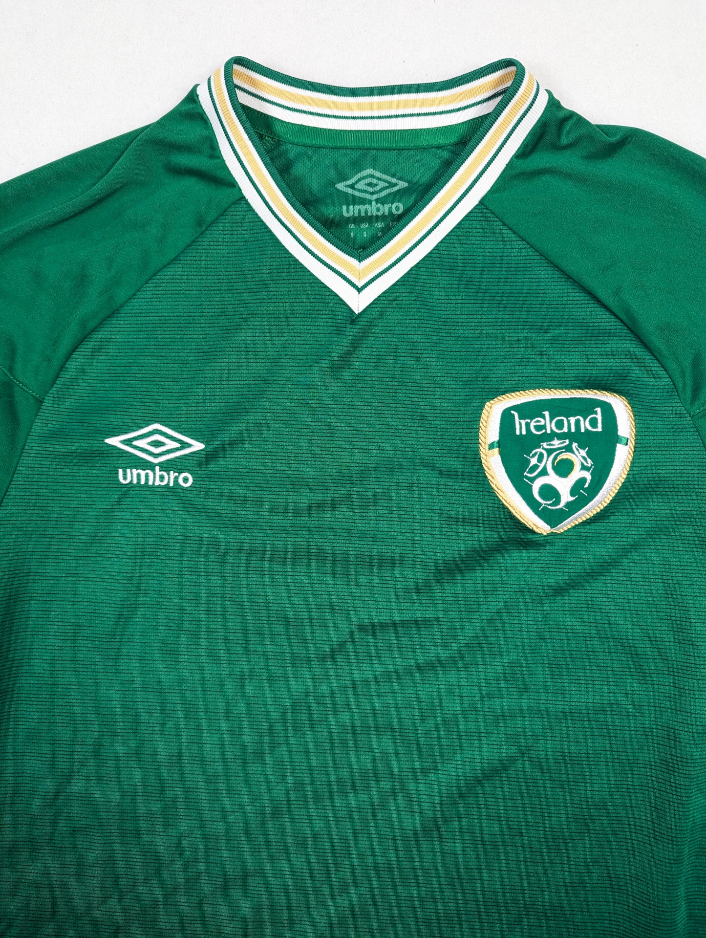 Republic of Ireland Umbro Football Jersey 2020 (S) [Good]
