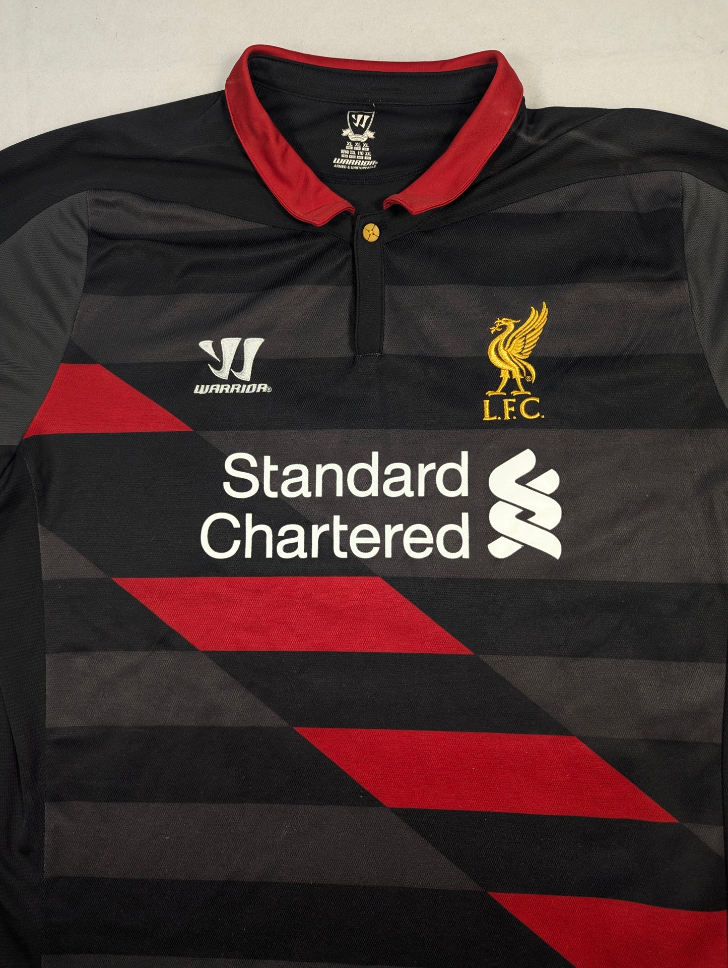 Liverpool Warrior Football Jersey 2014 (XL) [Fair]