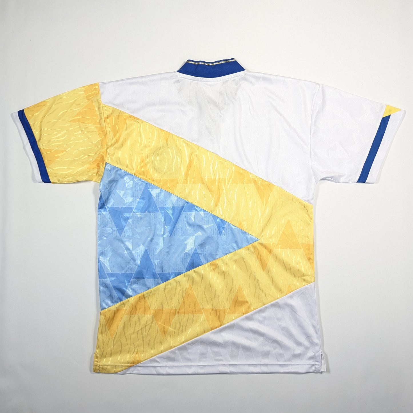 Leeds Score Draw Football Jersey Retro (L) [Very Good]