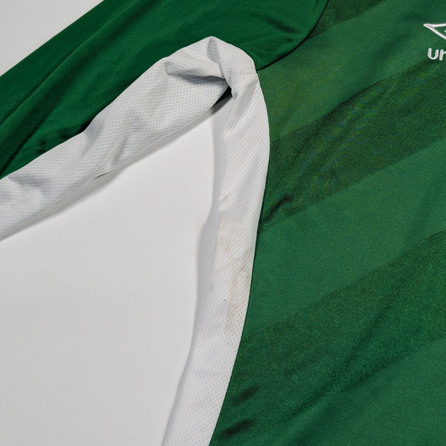 Republic of Ireland Umbro Football Jersey 2016 (S) [Fair]
