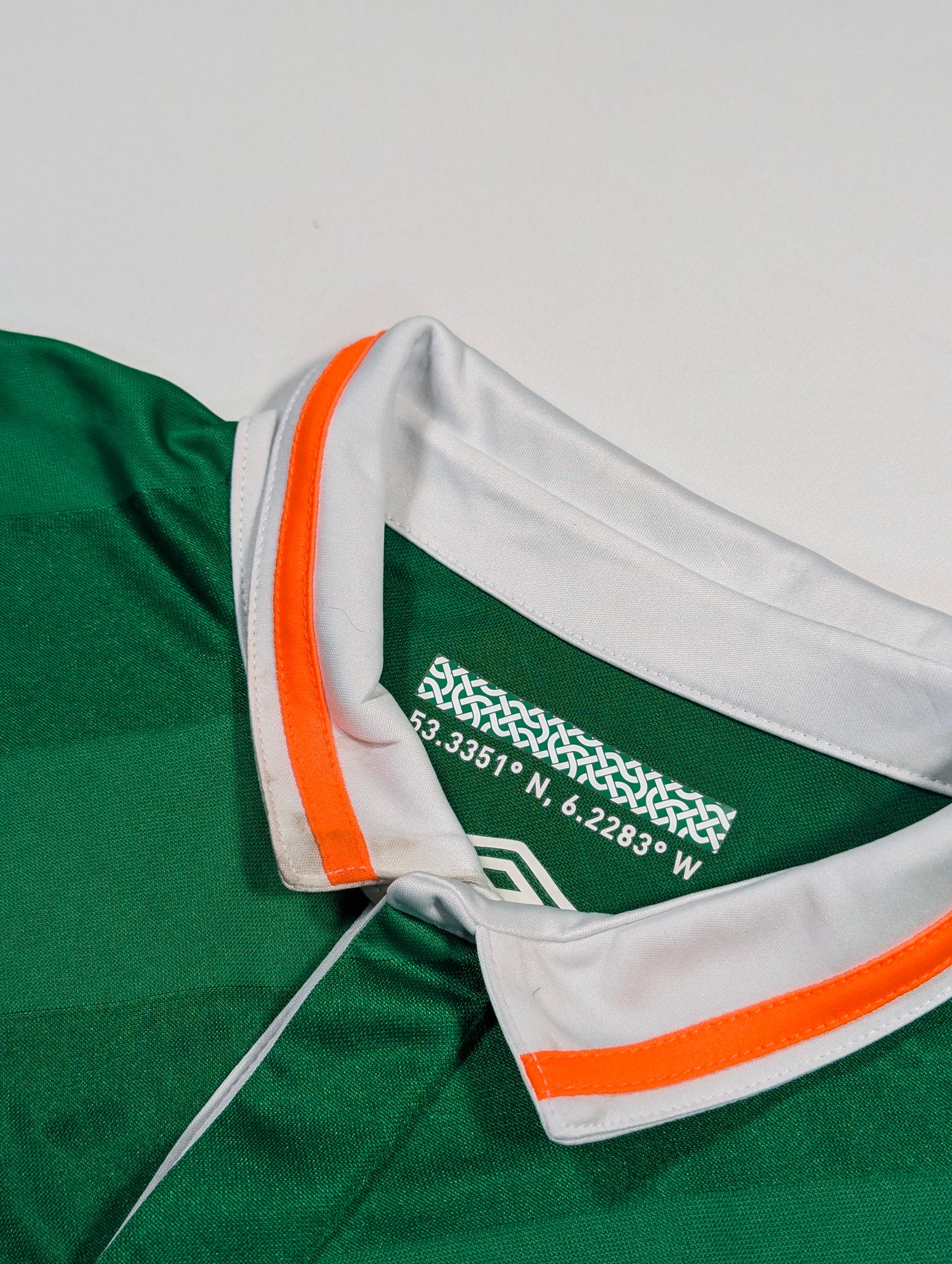 Republic of Ireland Umbro Football Jersey 2016 (S) [Fair]