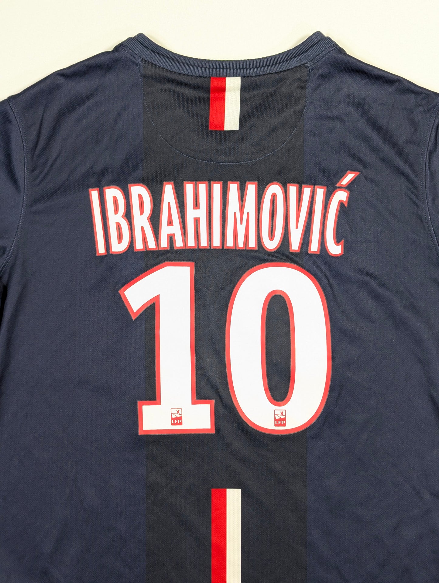 PSG Nike Football Jersey 2014 Zlatan Ibrahimovic #10 (13-15 Years) [Very Good]