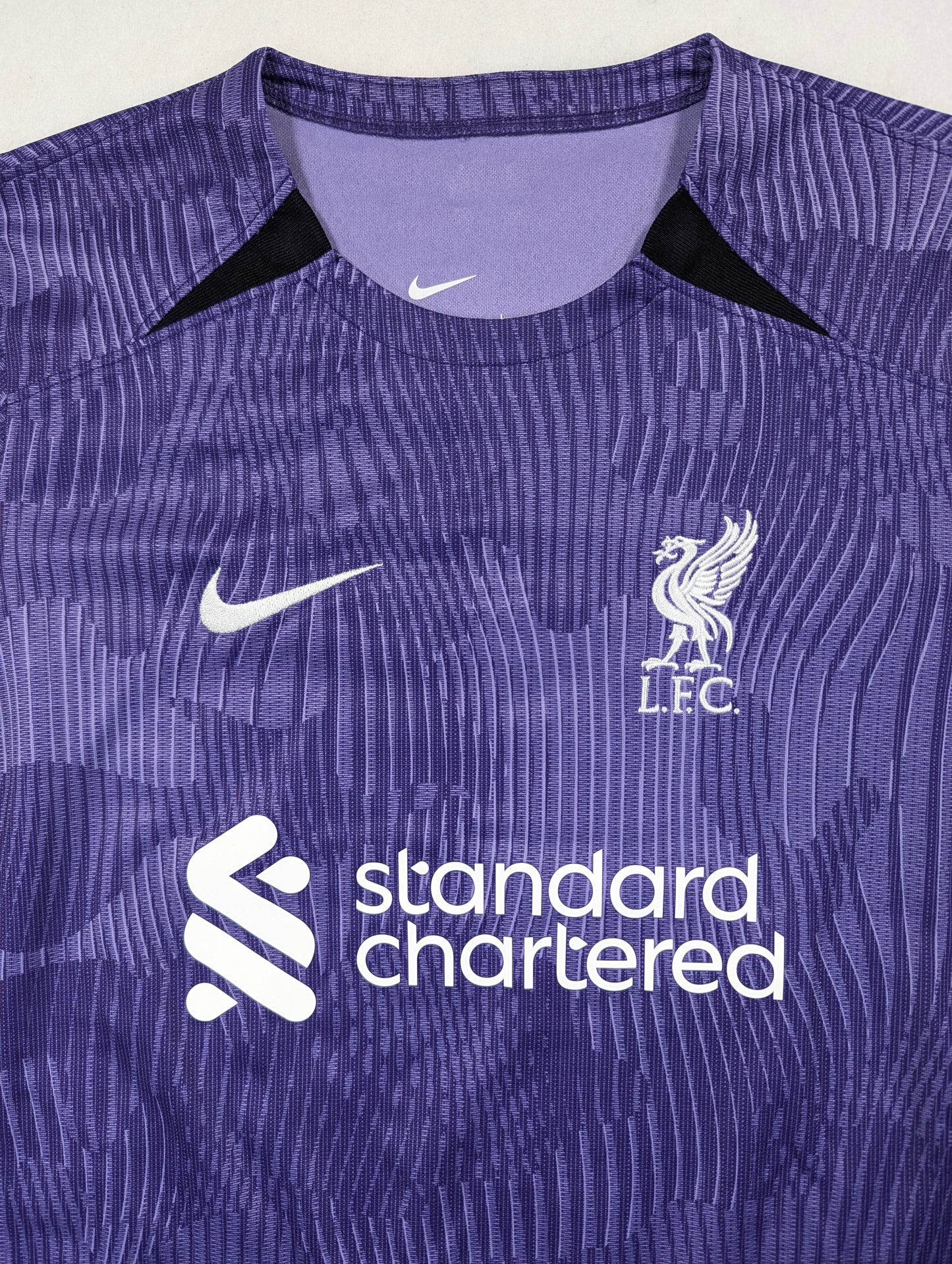 Liverpool Nike Football Jersey 2022 (12-13 Years) [Excellent]