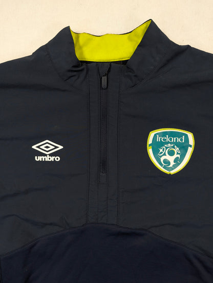 Republic of Ireland Umbro Football Sweatshirt 2022 (L) [Good]