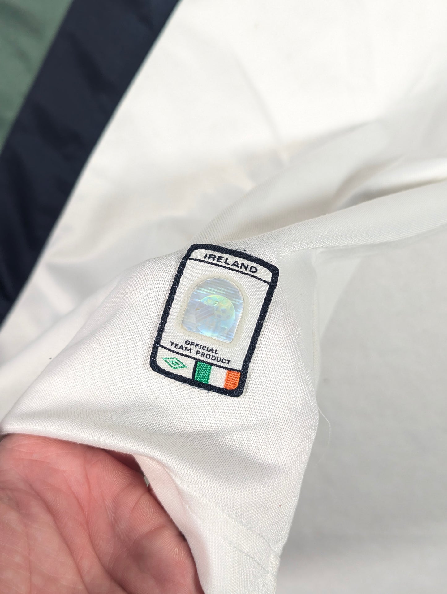 Republic of Ireland Umbro Football Jersey 2002 (M) [Fair]