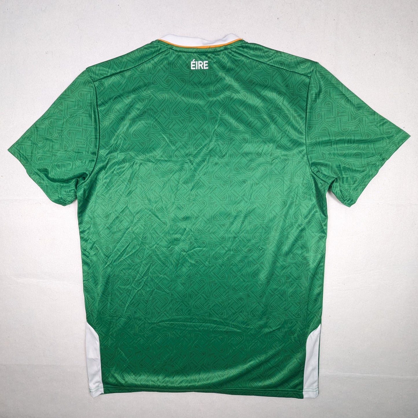 Republic of Ireland Castore Football Jersey 2024 (M) [Very Good]