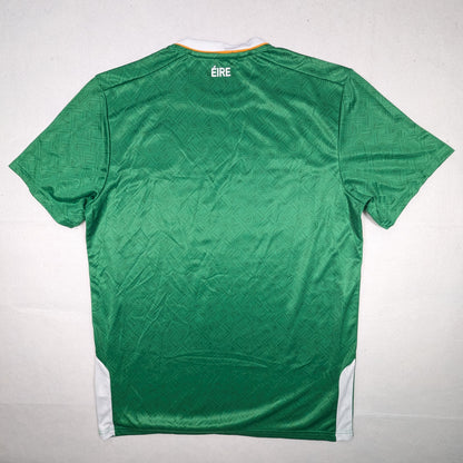 Republic of Ireland Castore Football Jersey 2024 (M) [Very Good]