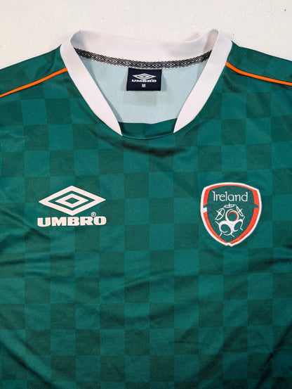 Republic of Ireland Umbro Football Jersey 2020 (M) [Fair]