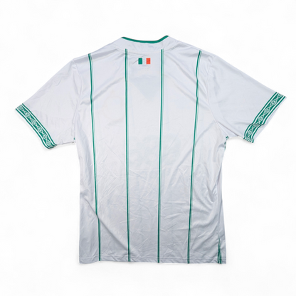 Shamrock Rovers Umbro Away Football Jersey 2022 (M) [Very Good]