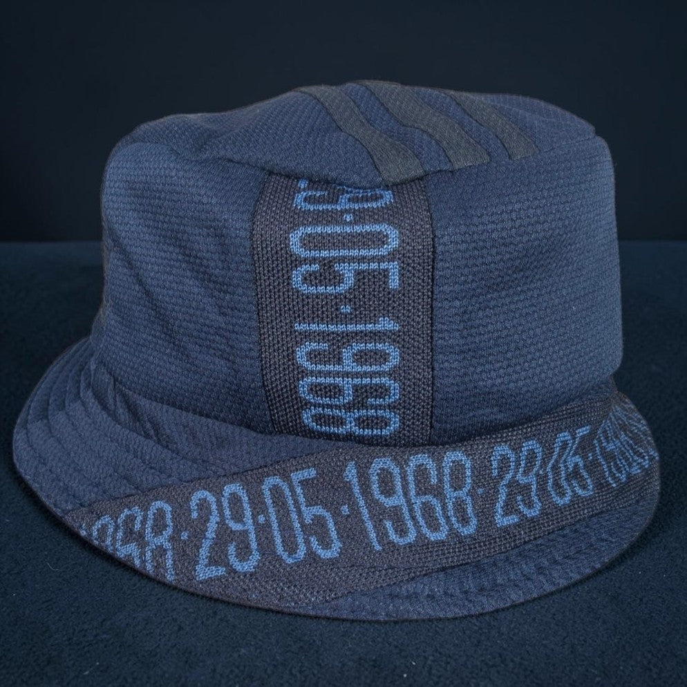 Manchester United adidas ♻️ Upcycled Football Bucket Hat 2018 68 Anniversary (S) [Excellent]
