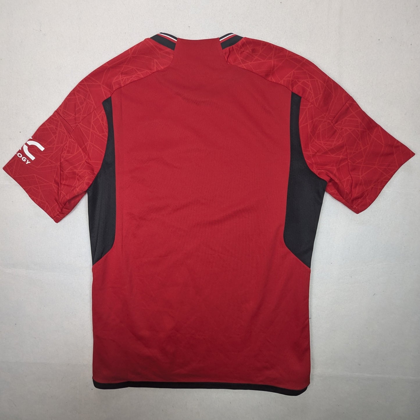 Manchester United adidas Home Football Jersey 2023 (15-16 Years) [Excellent]