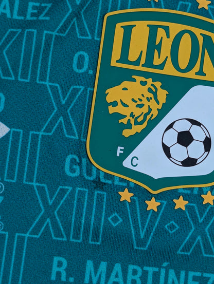 Club León Charly Home Football Jersey 2022 (M) [Good]