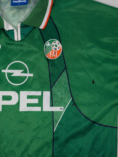 Republic of Ireland Umbro Home Football Jersey 1994 Townsend #7 (XL) [Average]