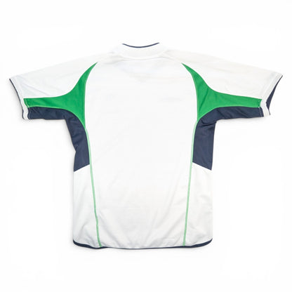 Republic of Ireland Umbro Away Football Jersey 2002 (M) [Good]