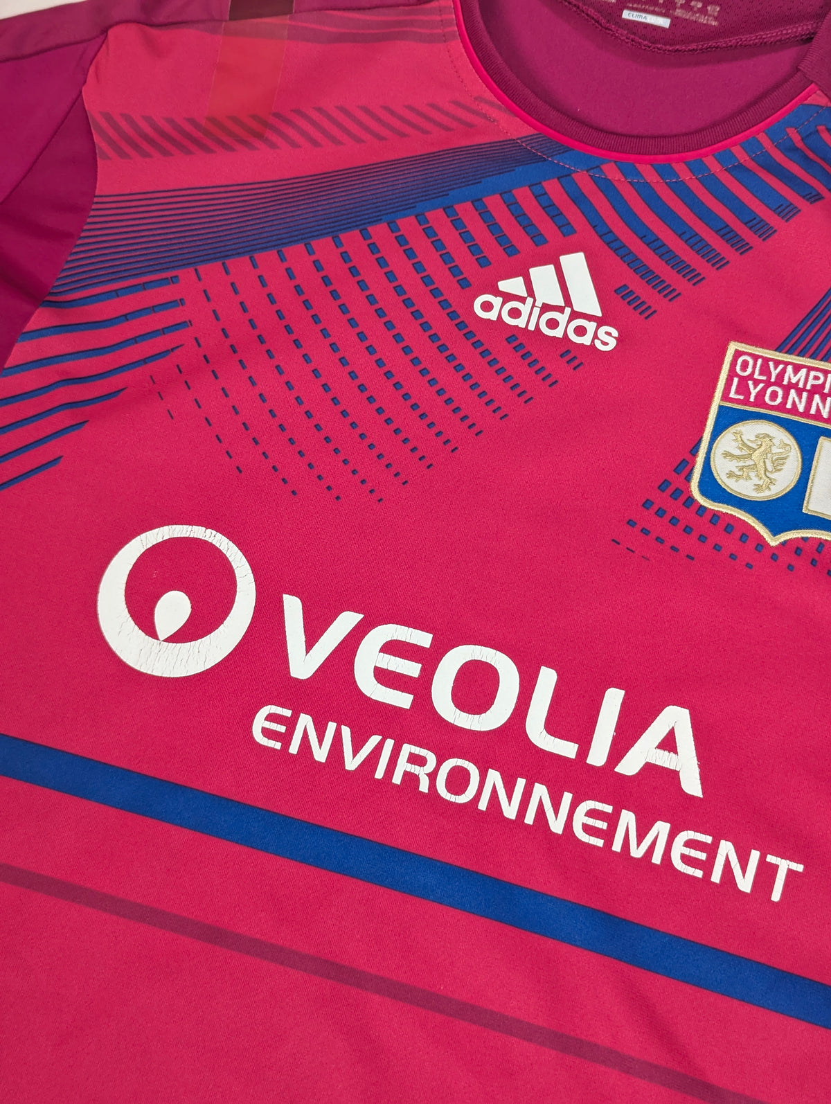 Lyon adidas Away Football Jersey 2011 (M) [Good]