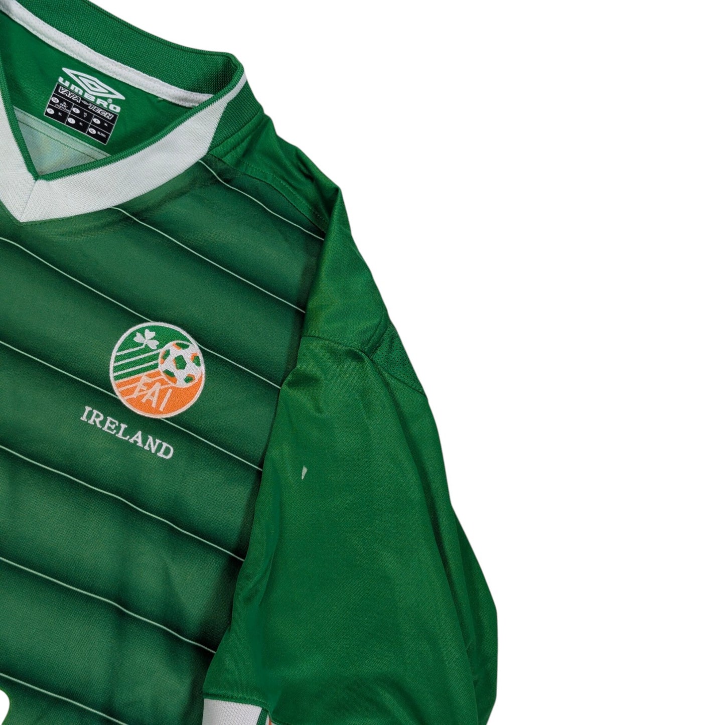 Republic of Ireland Umbro Home Football Jersey 2003 (XL) [Fair]