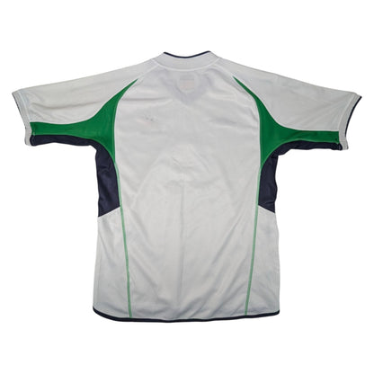 Republic of Ireland Umbro Away Football Jersey 2002 (M) [Fair]