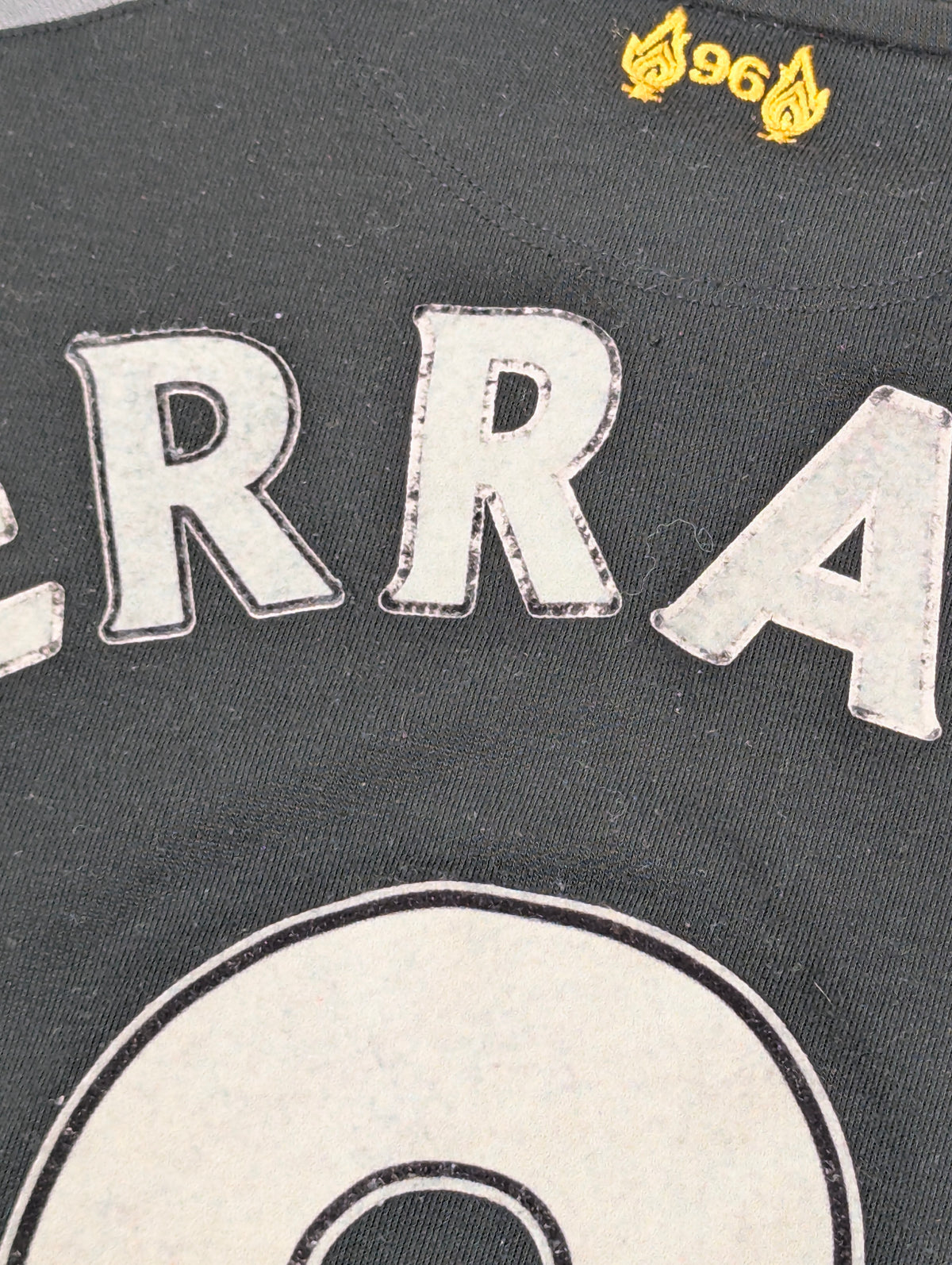 Liverpool Warrior Away Football Jersey 2012 Gerrard #8 (S) [Fair]