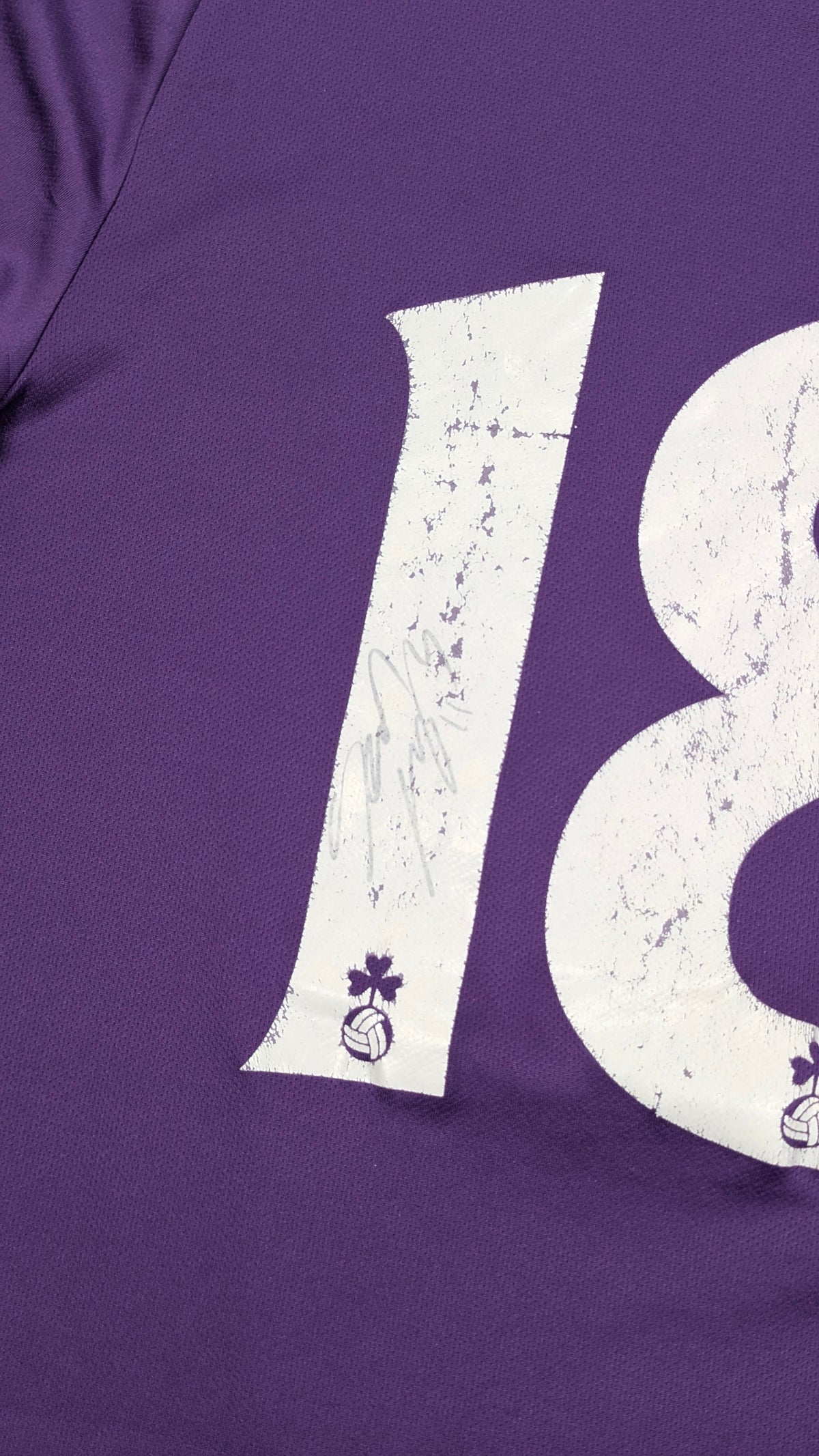 Shamrock Rovers Player Issue Umbro Away Football Jersey 2020 #18 (S) [Average]