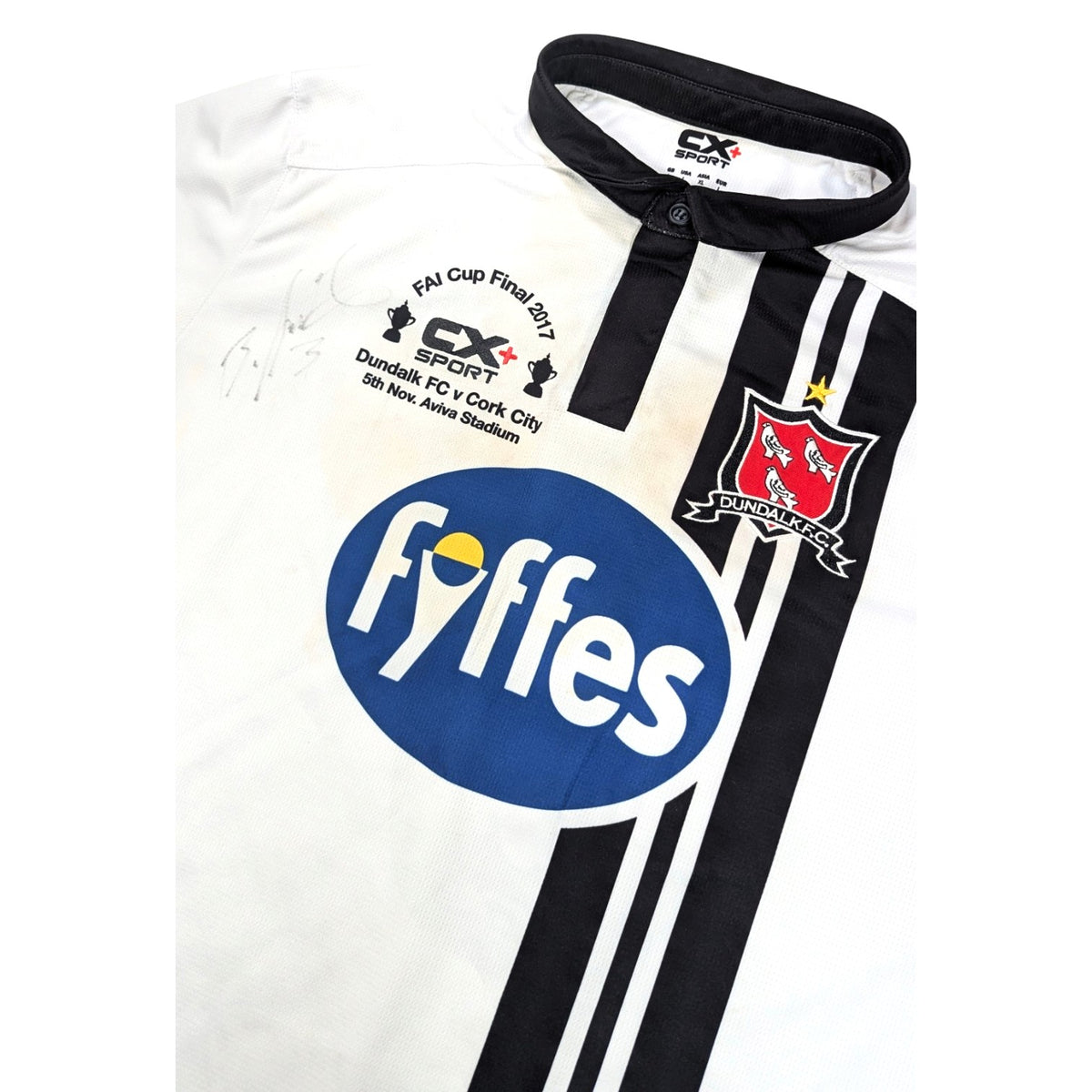 Dundalk  CX Sport Home Football Jersey 2017 Brian Gartland #3 (L) [Very Good]