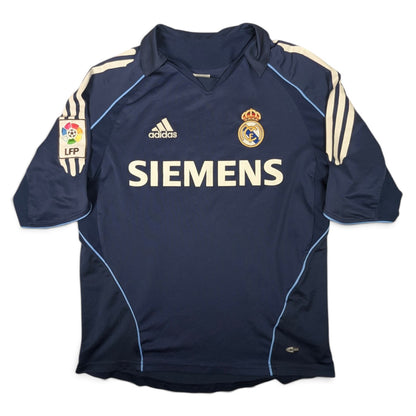 Real Madrid adidas Away Football Jersey 2005 (14 Years) [Fair]