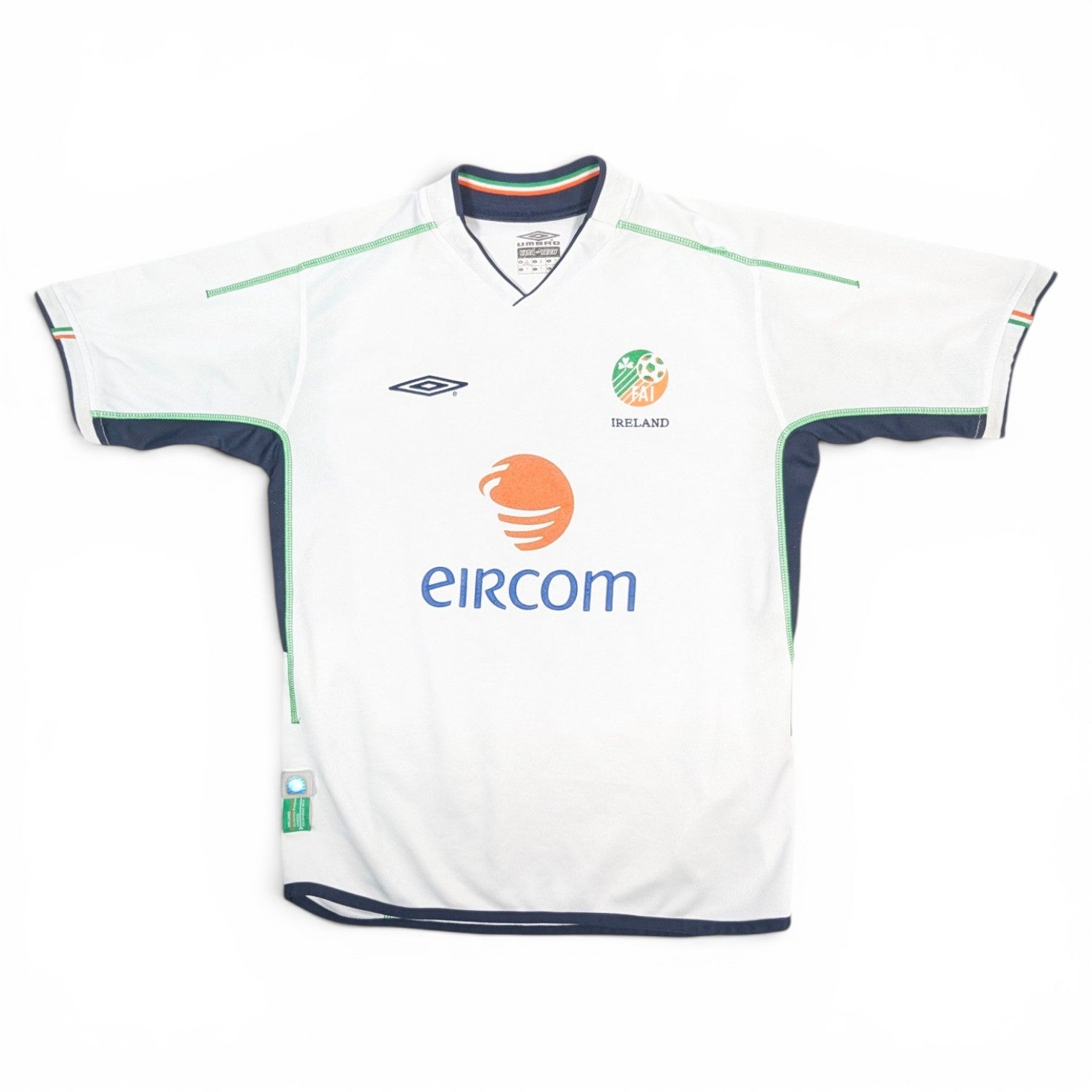 Republic of Ireland Umbro Away Football Jersey 2002 (M)