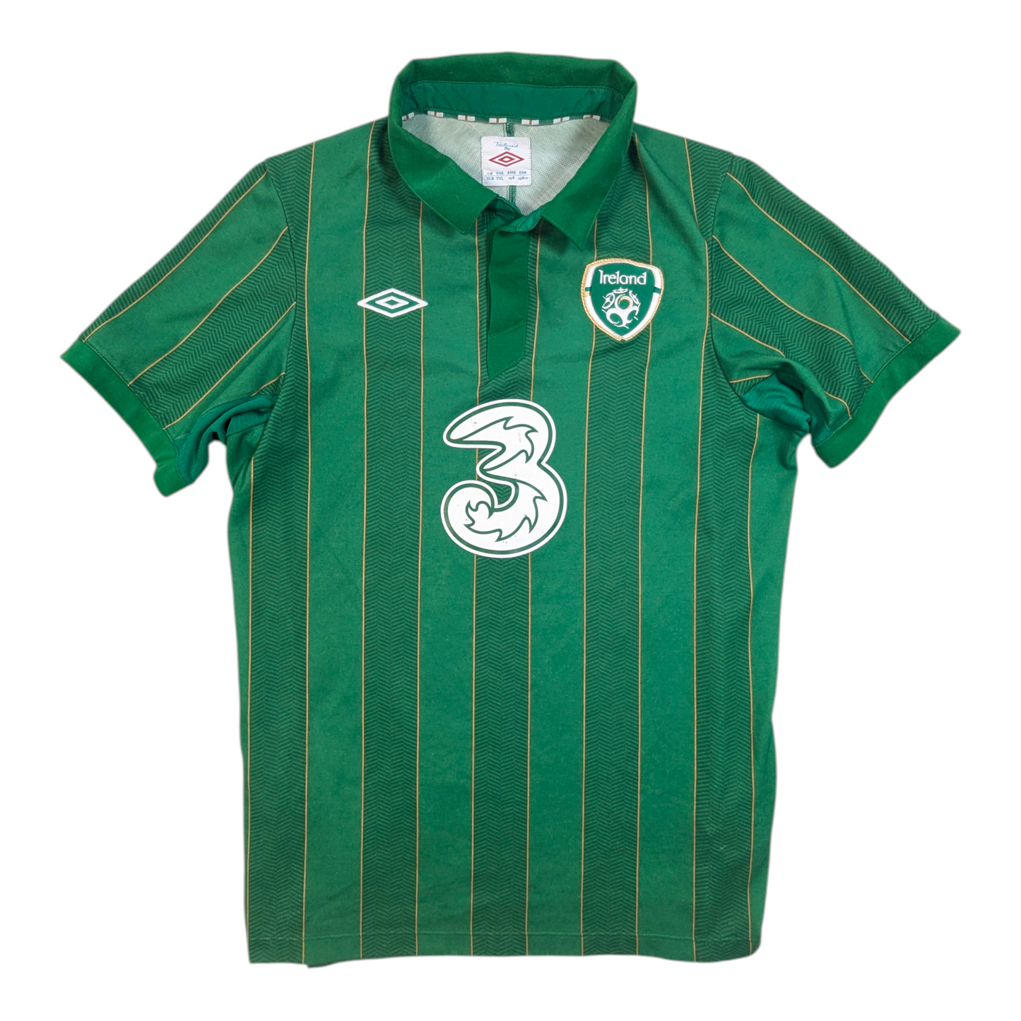 Republic of Ireland Umbro Football Jersey 2011 (12-13 Years)
