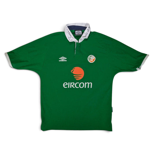Republic of Ireland Umbro Home Football Jersey 2001 Paul McGrath (M) [Good]