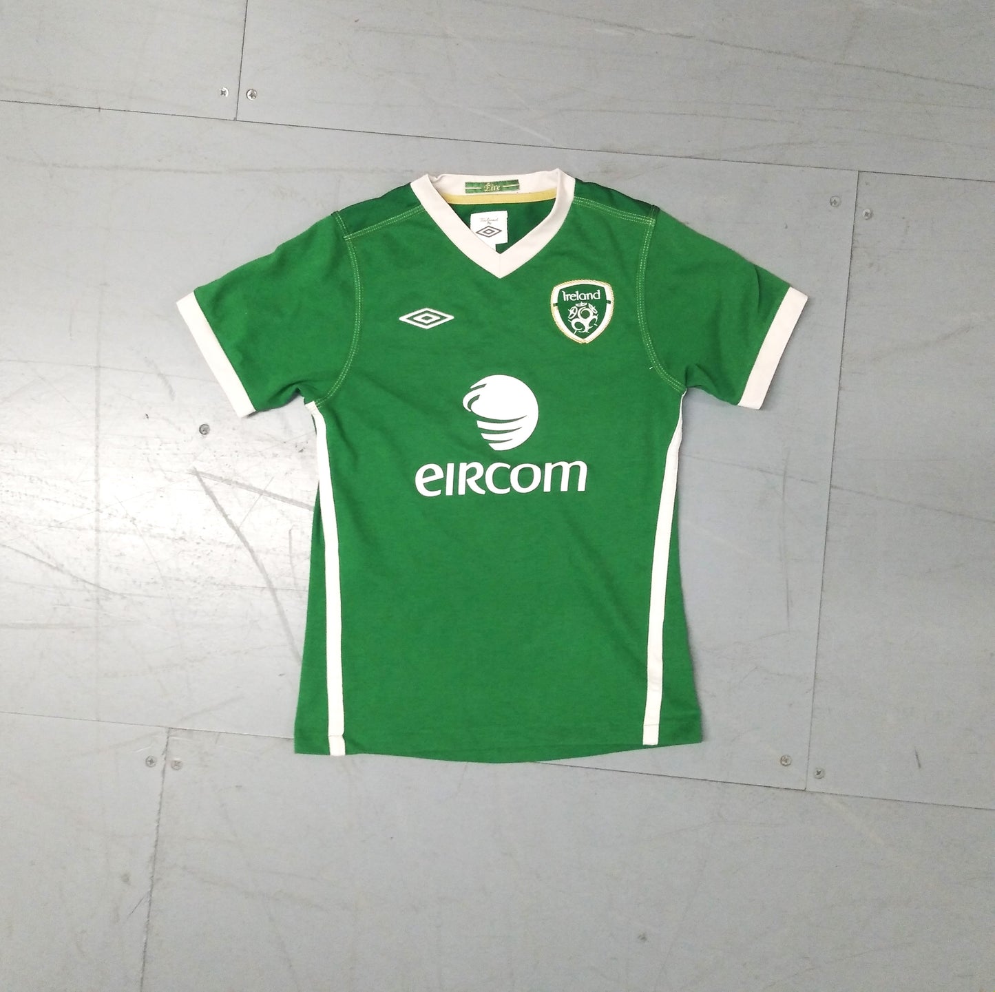 Vintage jersey shirt  Football Soccer Rugby GAA ireland eire fai eircome umbro 2010 2011