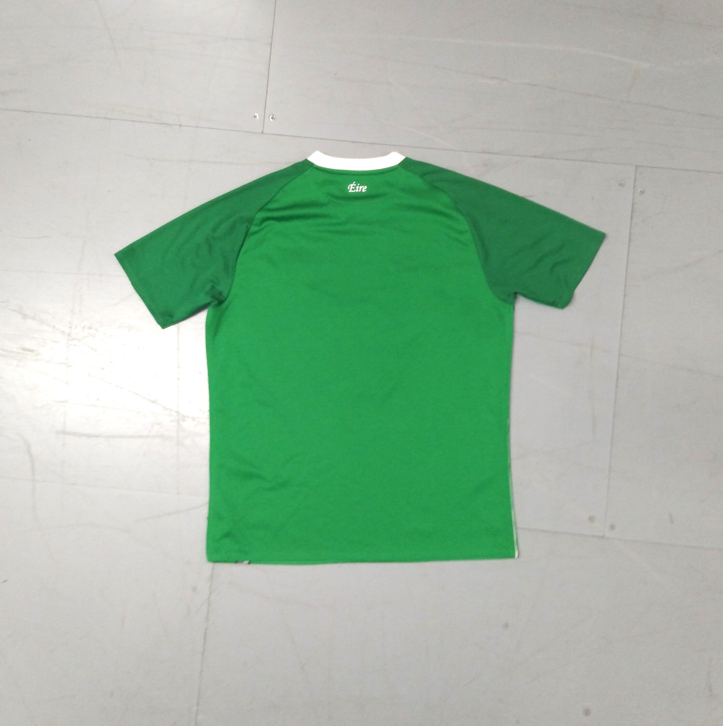 Republic of Ireland 2018 / 19 Football Jersey New Balance (S)   [Average]