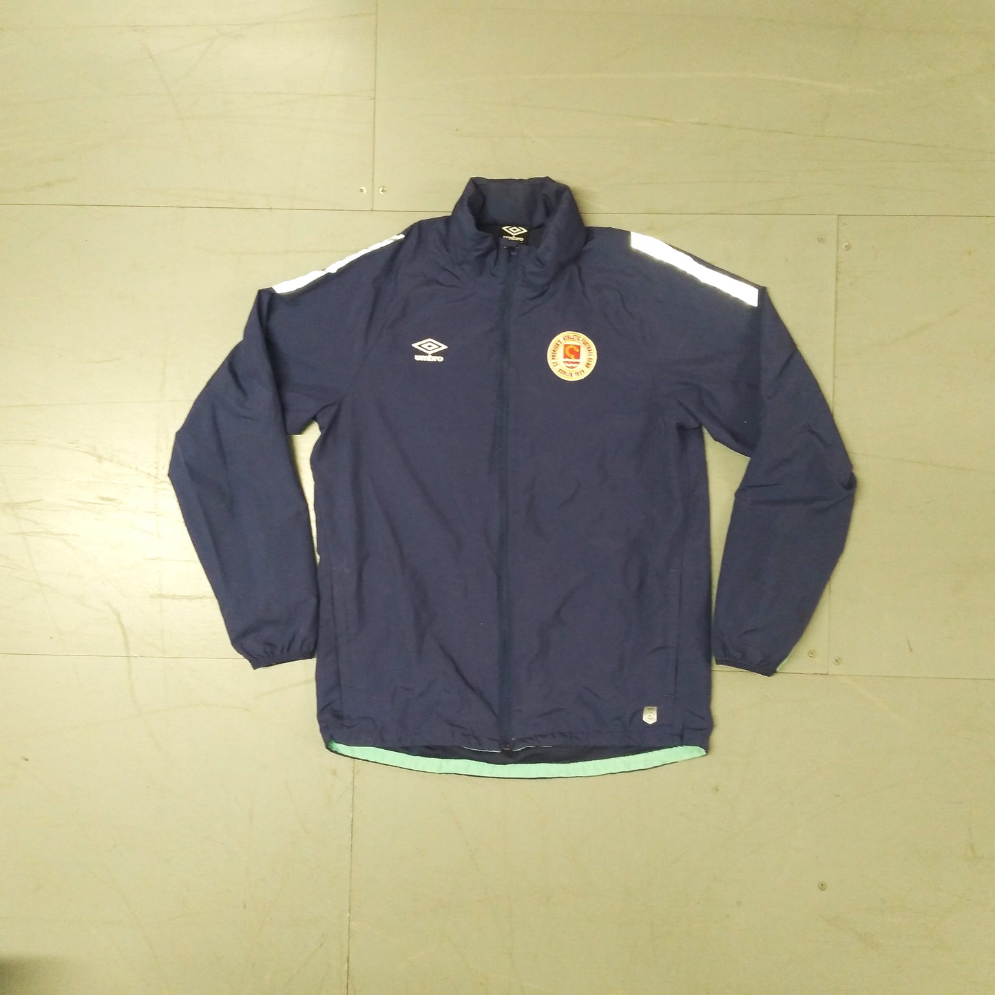 Vintage jersey shirt  Football Soccer Rugby St Patricks atheltic Pats league of ireland umbro jacket tracksuit top