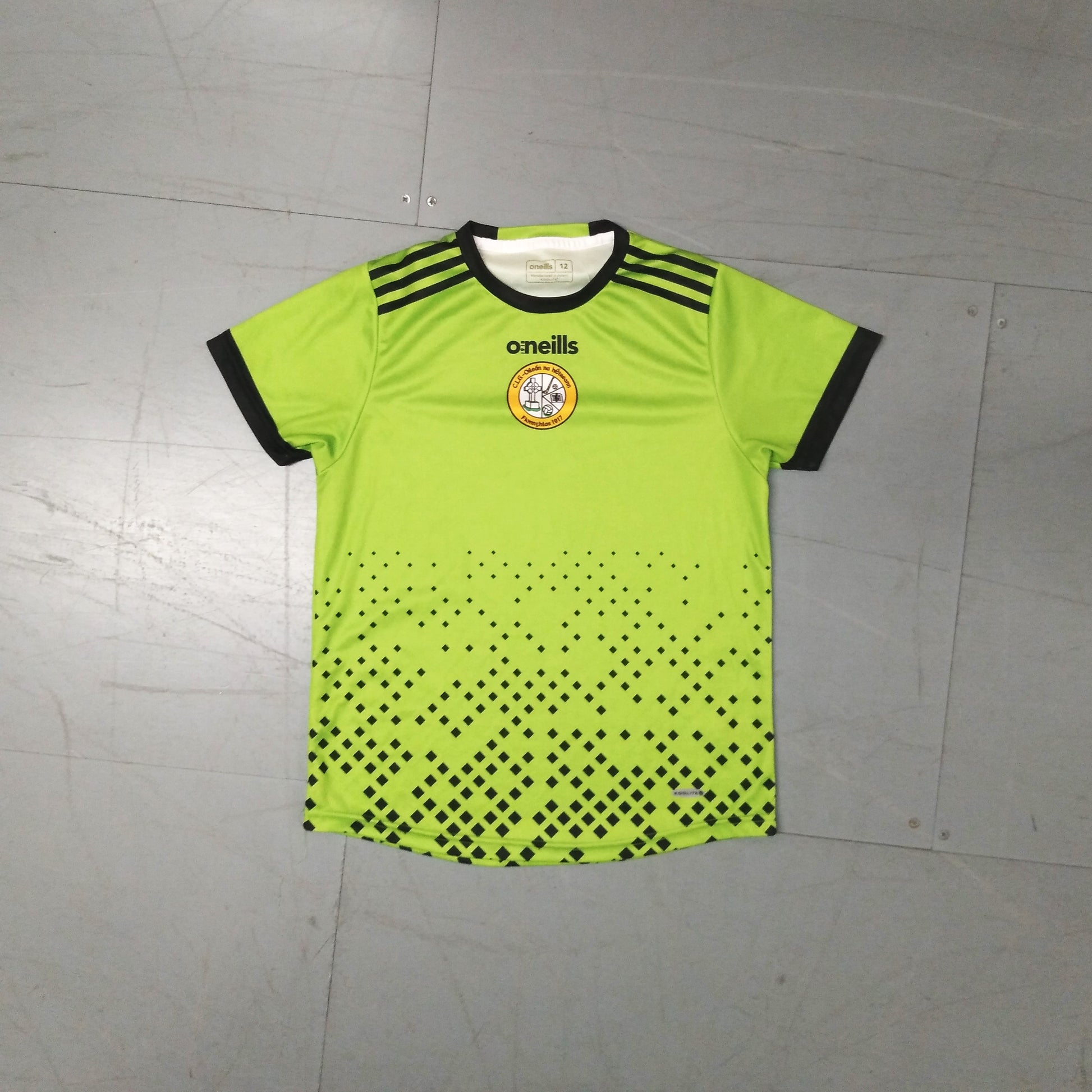 Vintage jersey shirt  Football Soccer Rugby GAA Gaelic football hurling finglas Erins isle Dublin ladies player issue