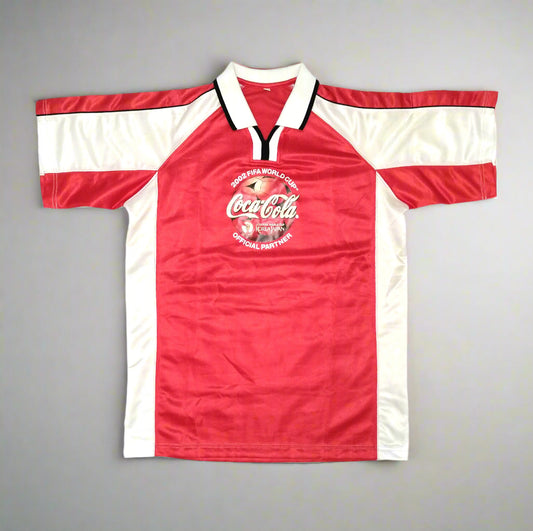 World Cup 2002 Korea & Japan Football  Short Sleeve  Casual  Jersey  2002  Coca Cola     Unisex Adults       Coca Cola  World Cup 2002 Japan Korea  Vintage Retro Jersey Shirt   SHIRTS V SKINS   