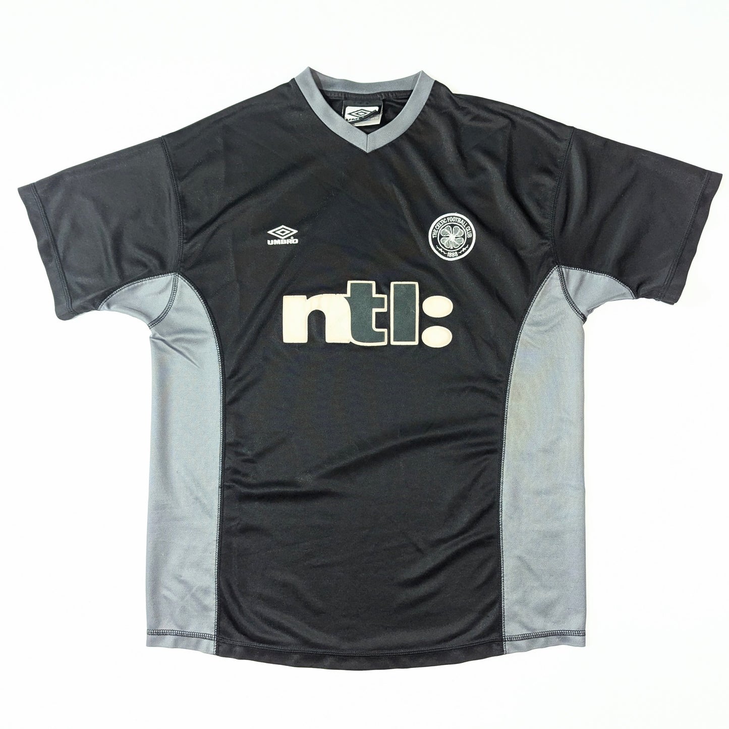 celtic jersey 2000 ntl umbro  n/a svs2777