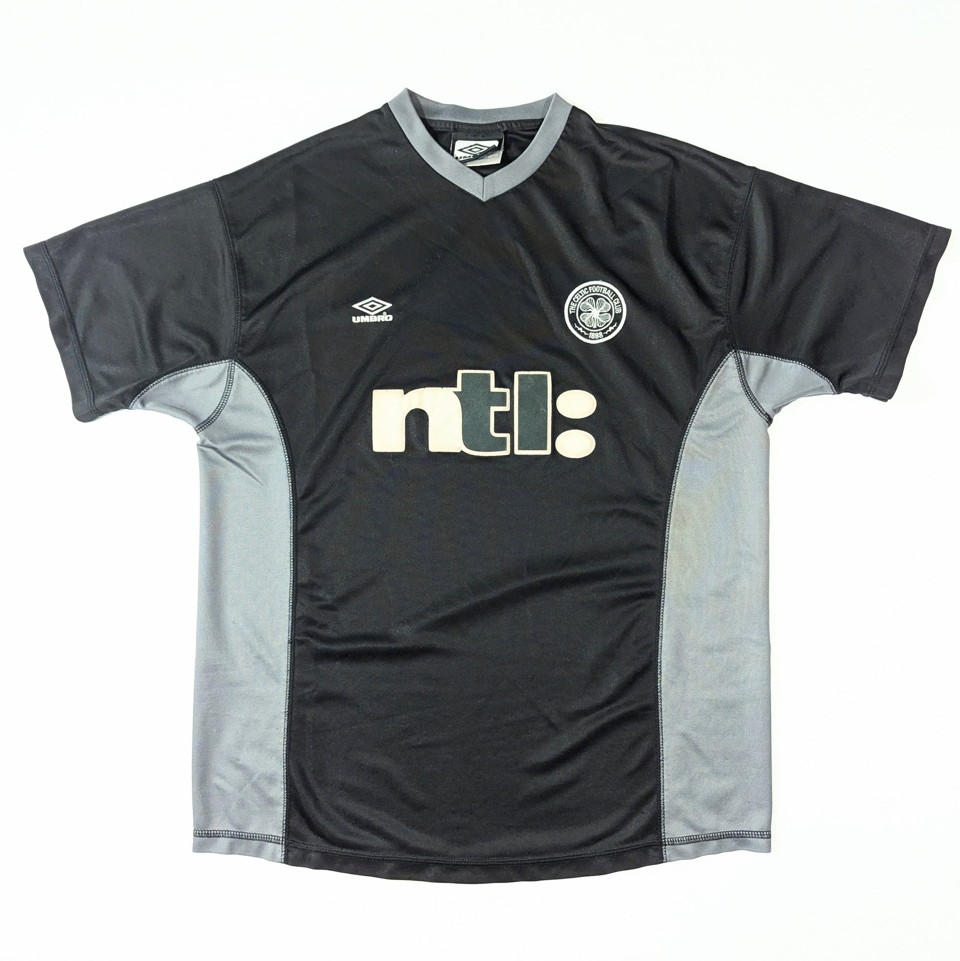 celtic jersey 2000 ntl umbro  n/a svs2777