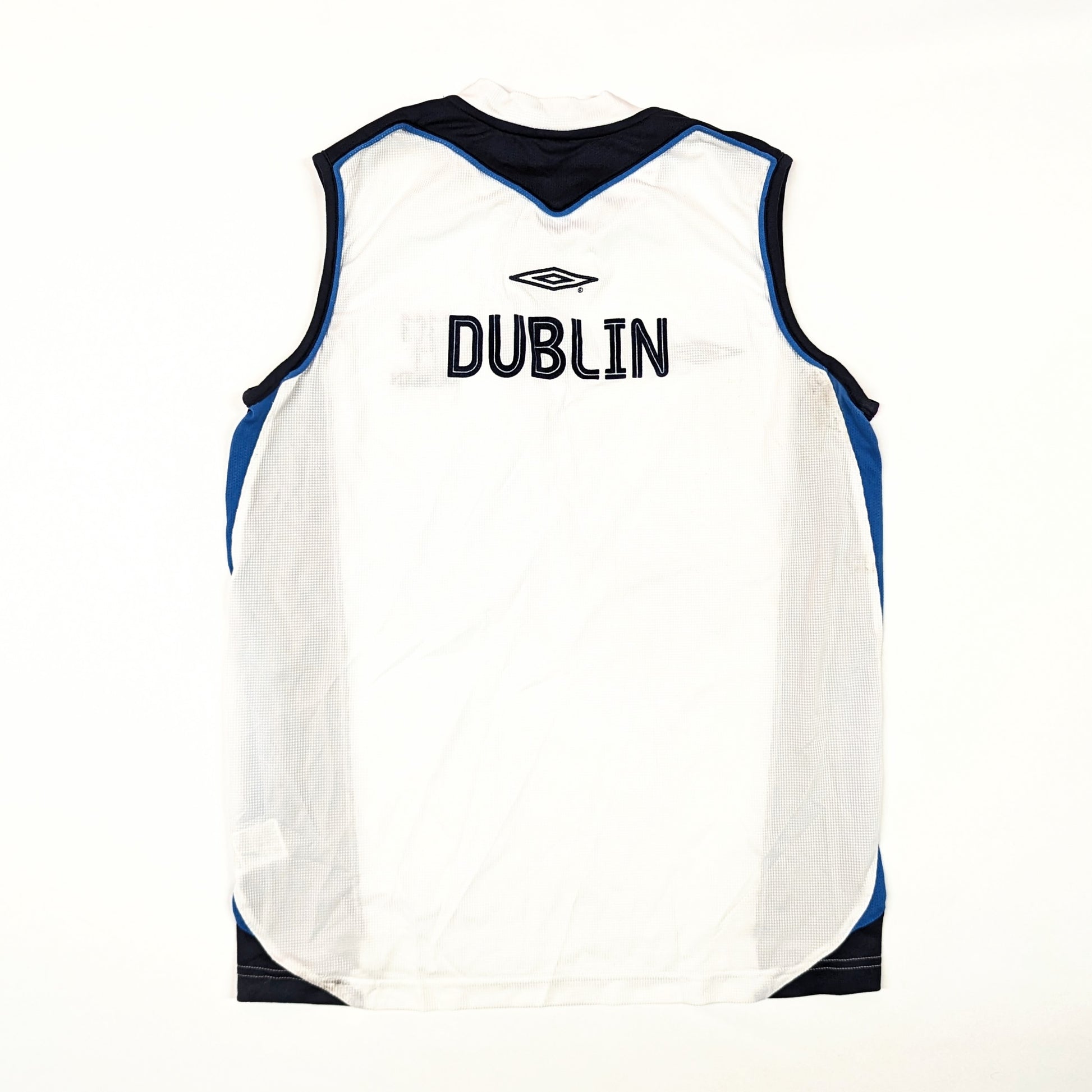 dublin jersey 2003 / 04 sponsorless umbro  svs2205