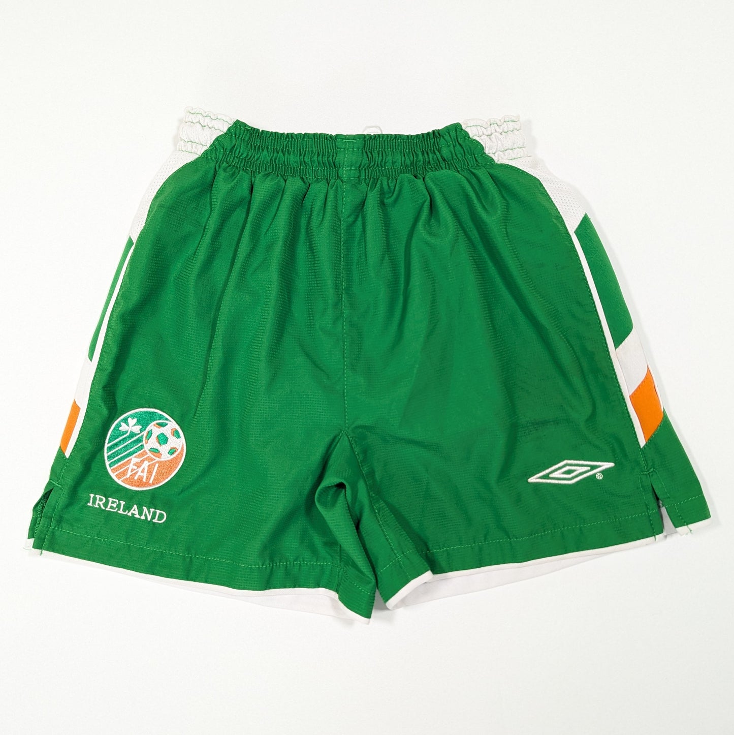 ireland shorts 2003  umbro  n/a svs2535
