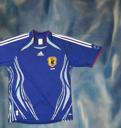 Japan 2005 / 06 Football Jersey adidas (S)   [Excellent]