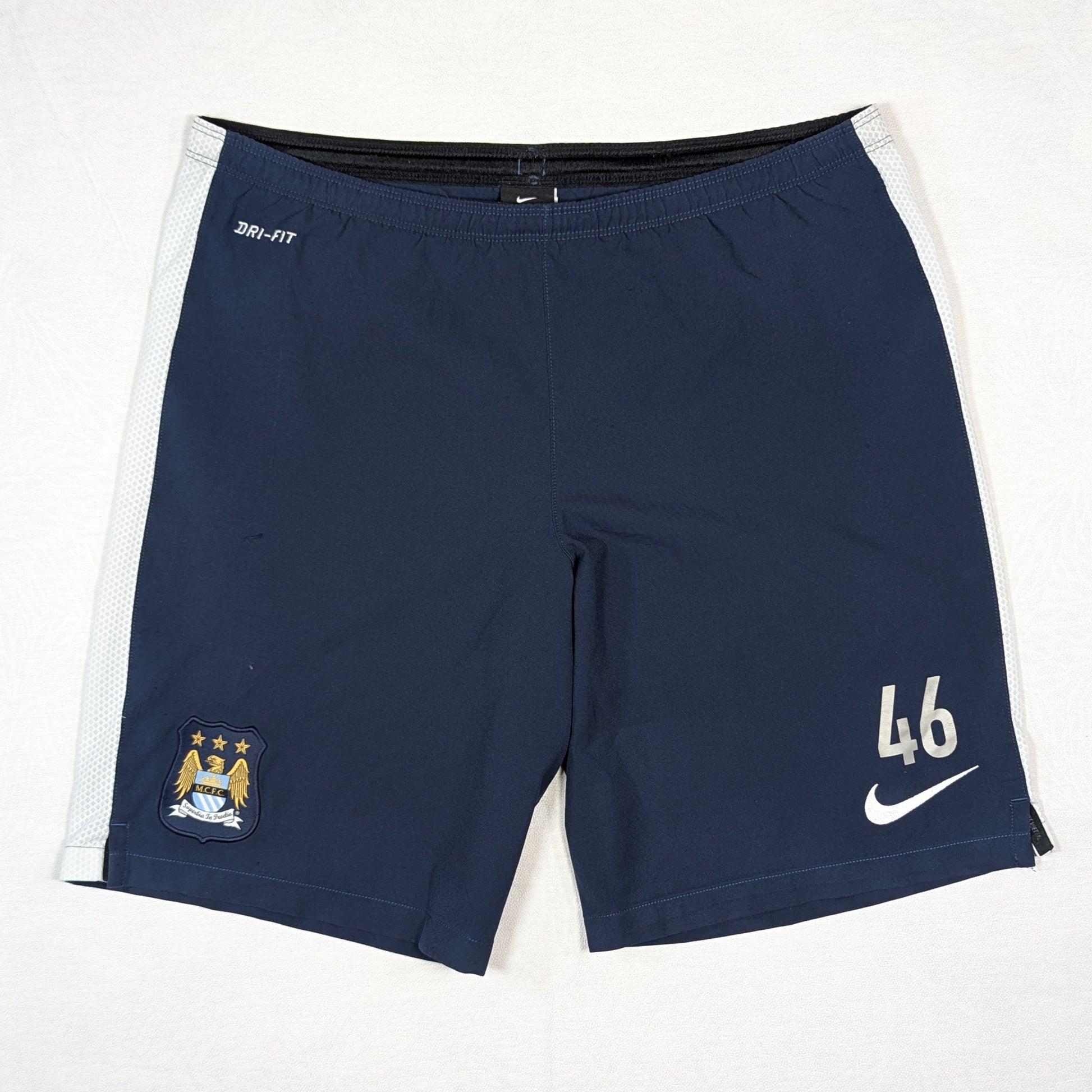 manchester city shorts 2015  nike  611608 410 svs3445