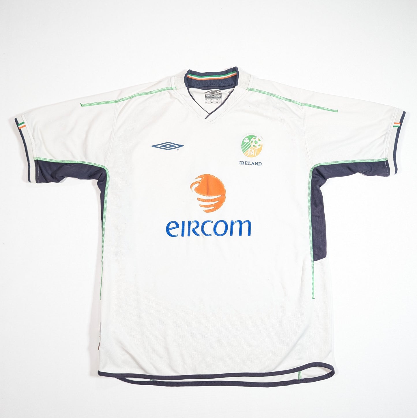 republic of ireland jersey 2002 eircom umbro  n/a svs2933