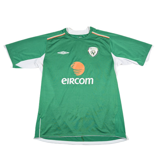 republic of ireland jersey 2004 eircom umbro  3668793 svs3516