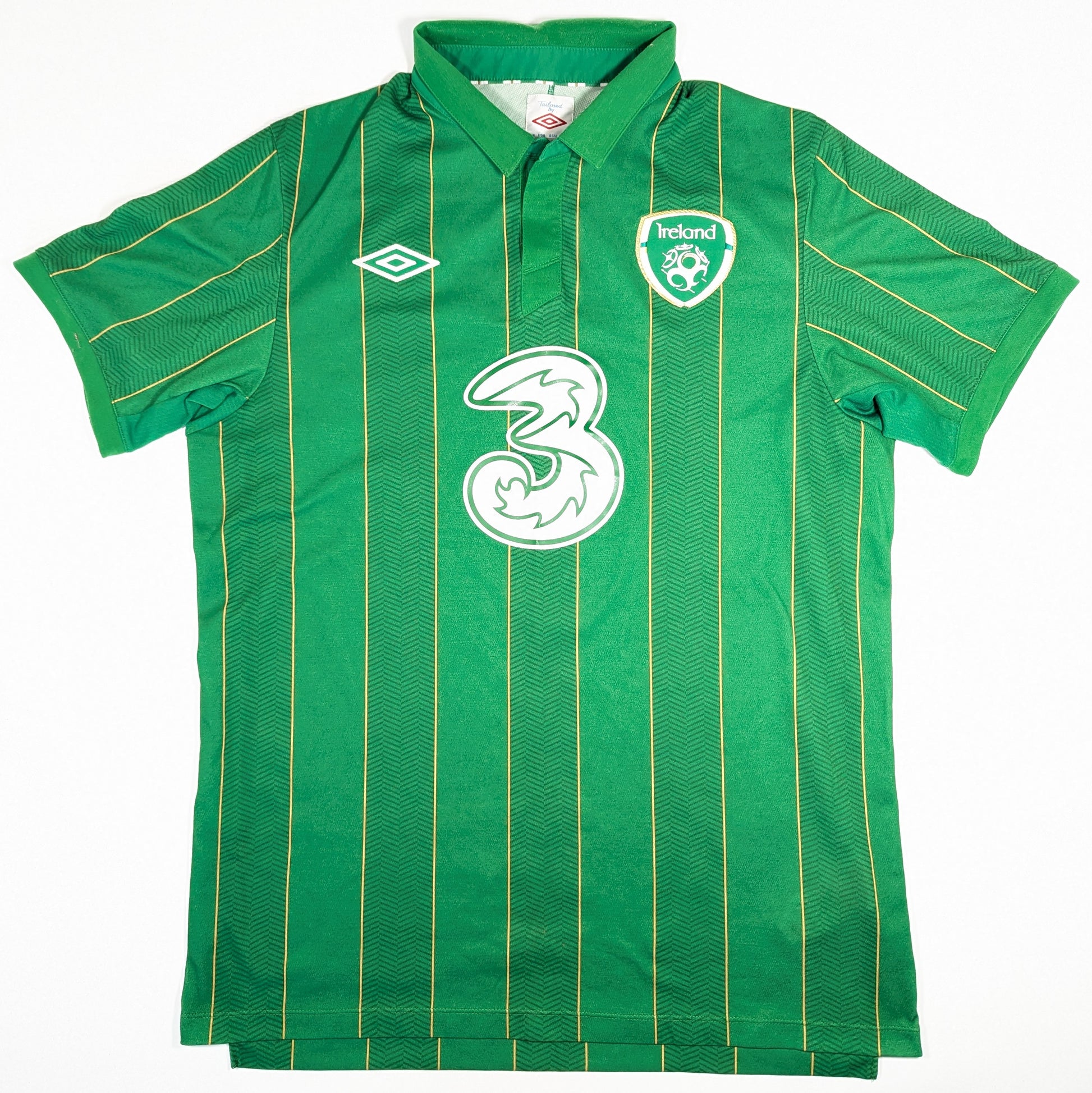 republic of ireland jersey 2011 three umbro  n/a svs2523