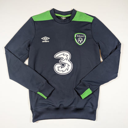 republic of ireland sweatshirt 2016 three umbro  n/a svs2902