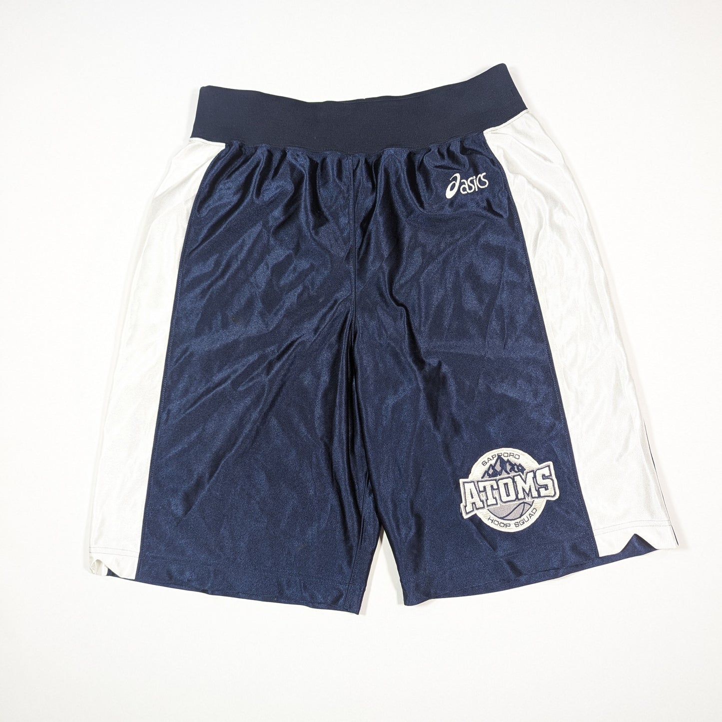 sapporo atoms shorts 2000s  asics   svs3237