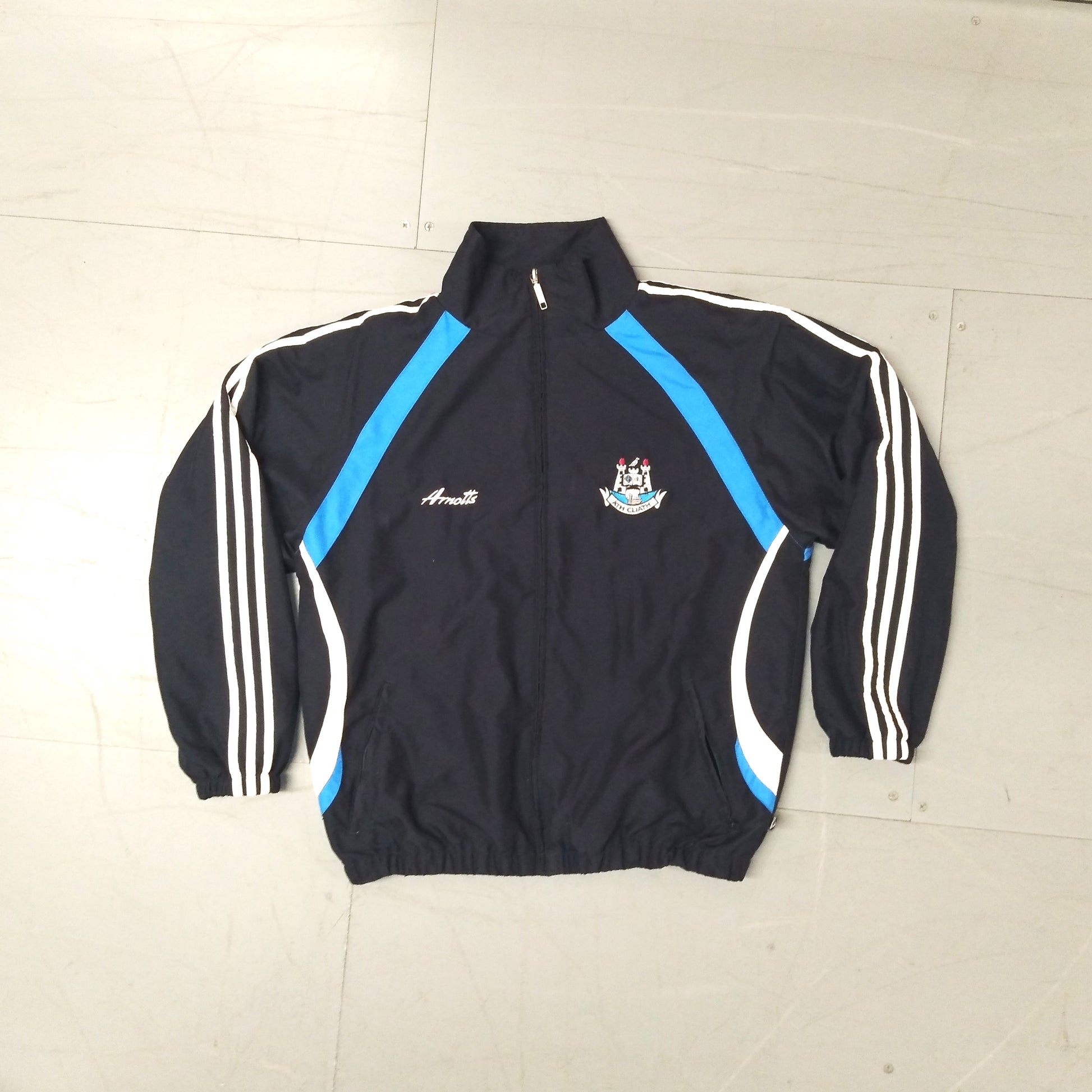 County Dublin    Unisex Adults  Long Sleeve  GAA  Training  2008 / 09       arnotts gaelic football retro