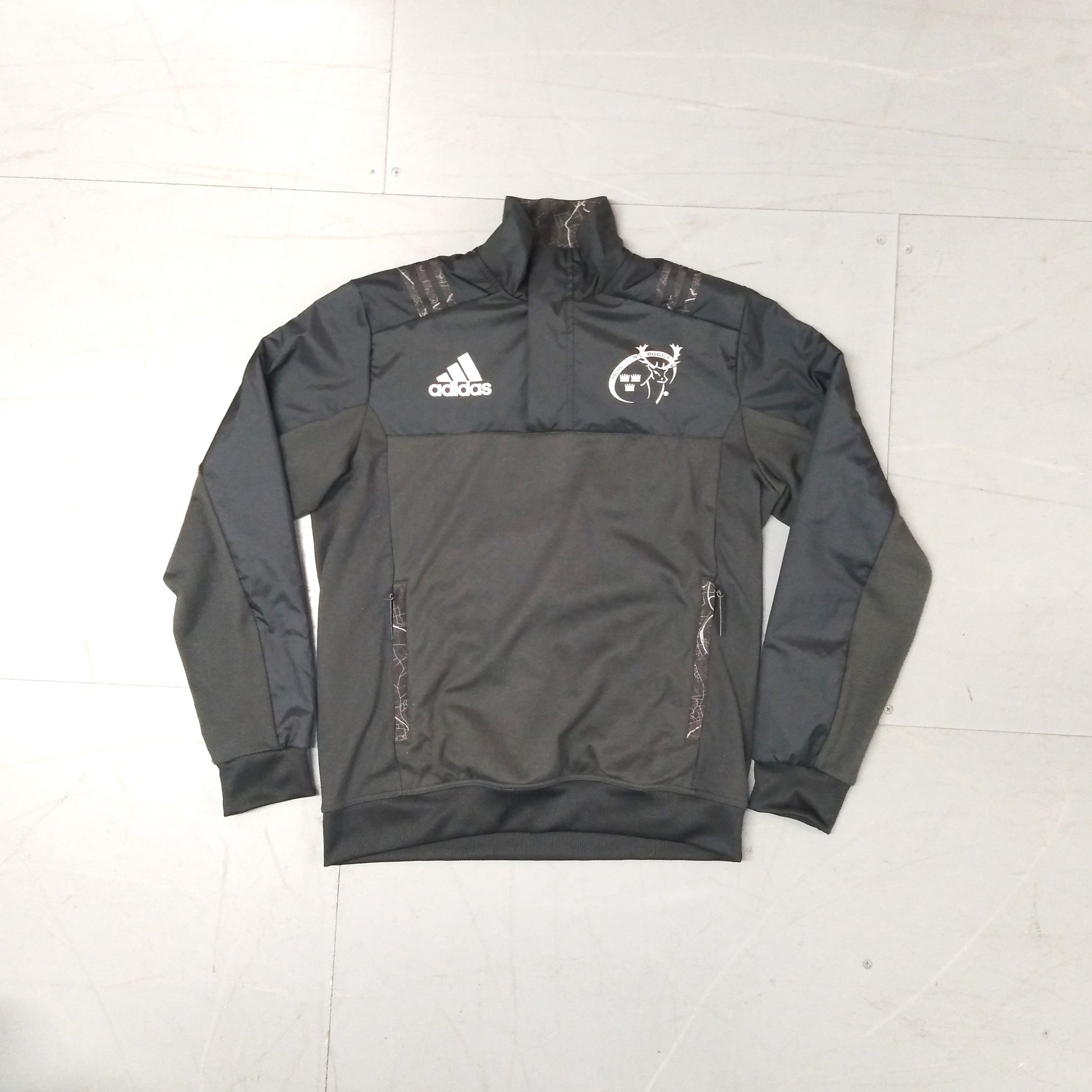 Irish Clubs & Provinces Munster    Unisex Adults  Long Sleeve  Rugby  Casual  2017 / 18       