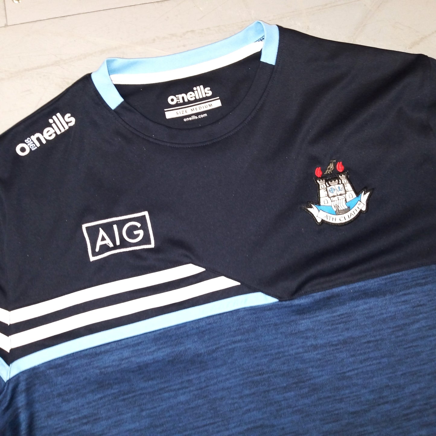 Dublin 2018 / 19 GAA Jersey O'Neills (M)   [Very Good]