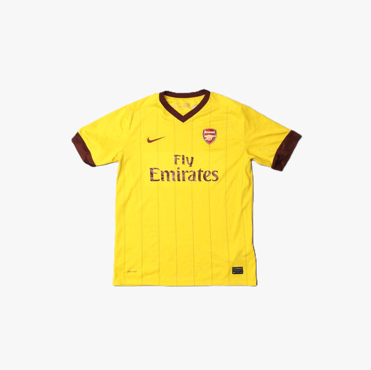 Arsenal FC Football  Short Sleeve  Away  Jersey  2010 / 11  Nike     Teens       Fly Emirates  London England Premier League  SHIRTS V SKINS   
