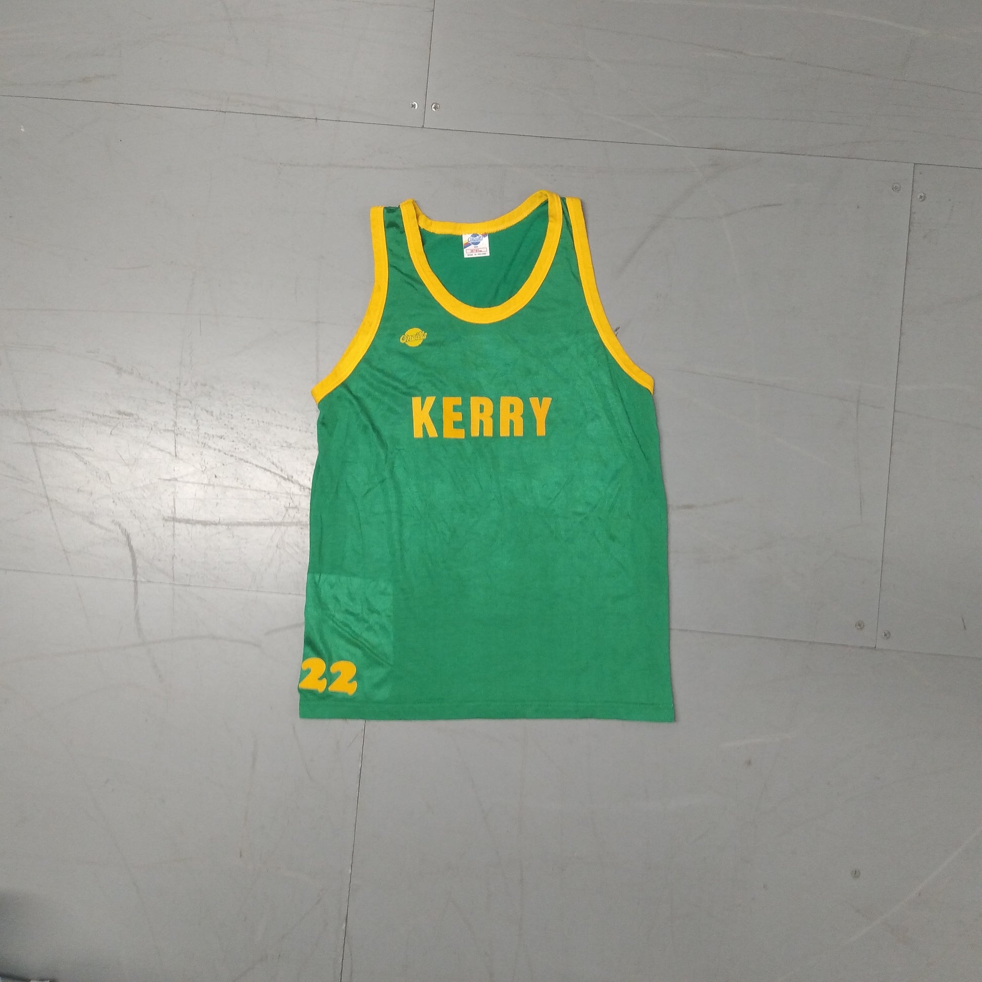 County Kerry  Player Issue  Unisex Adults  Sleeveless  GAA  Training  1980s       gaelic football