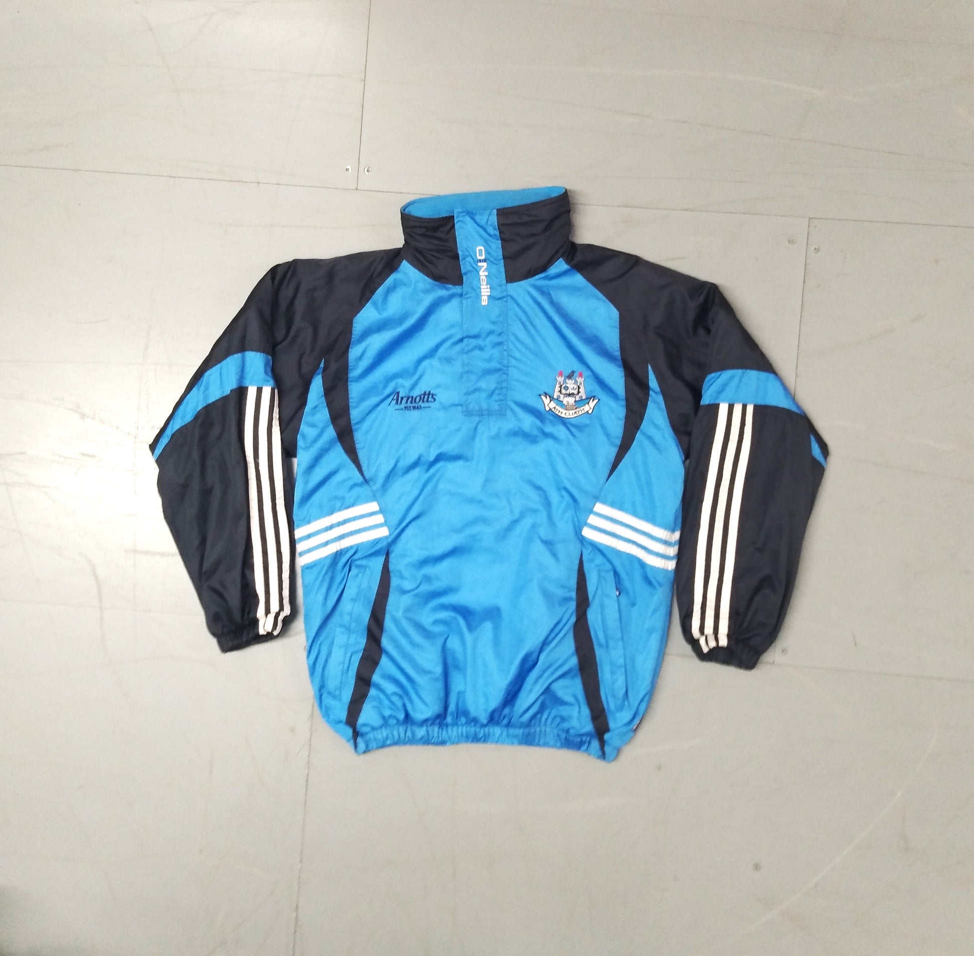 Vintage O'Neills GAA Dublin Jacket Arnotts Retro 2000s Y2K Gaelic Football hurling Leinster Jacket
